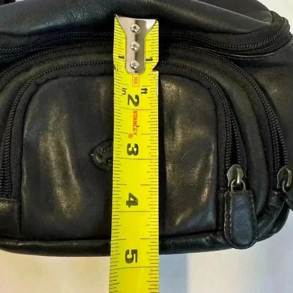 Boulder Ridge Leather belt bag - Picture 9 of 9